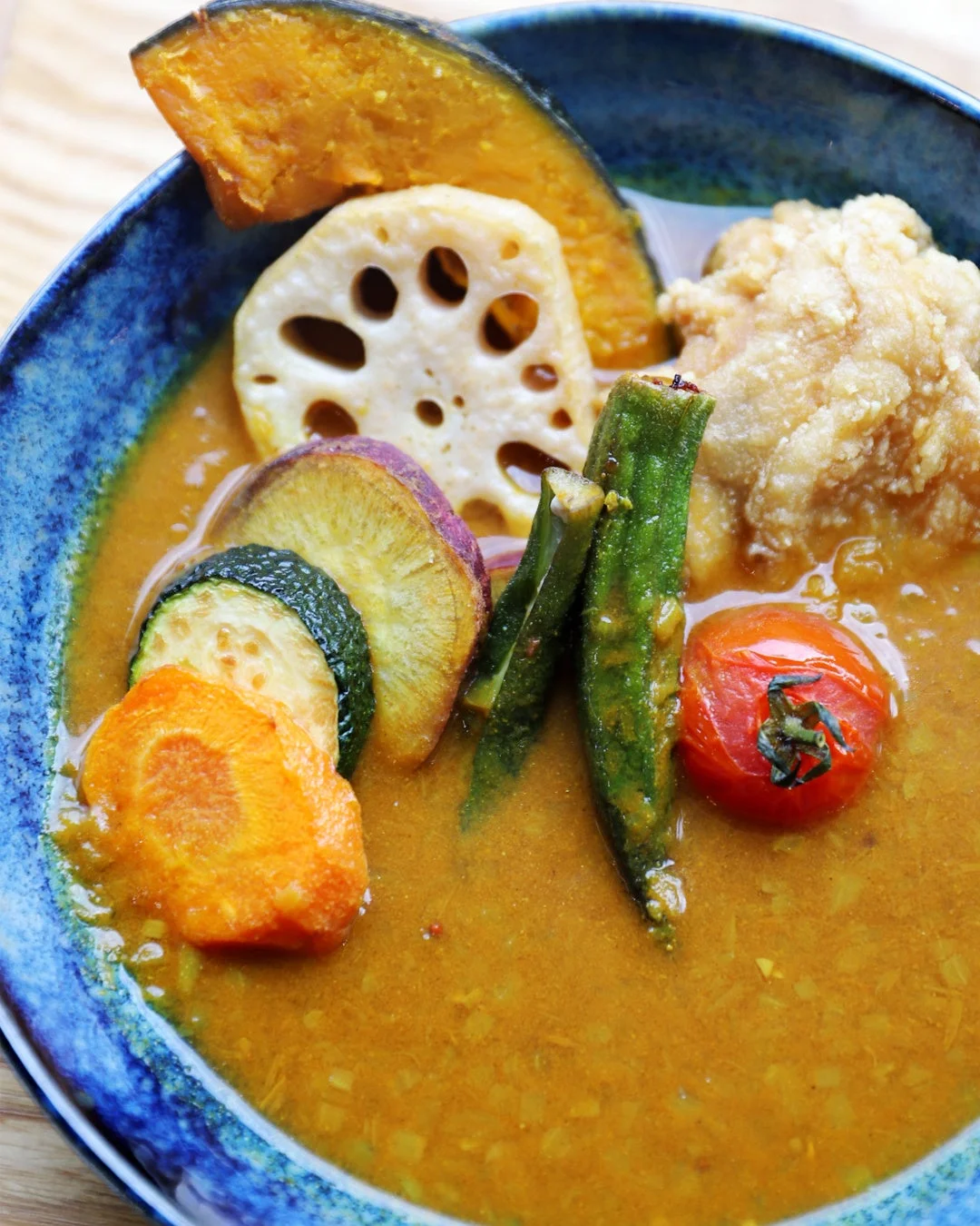 鶏と野菜のスープカレー