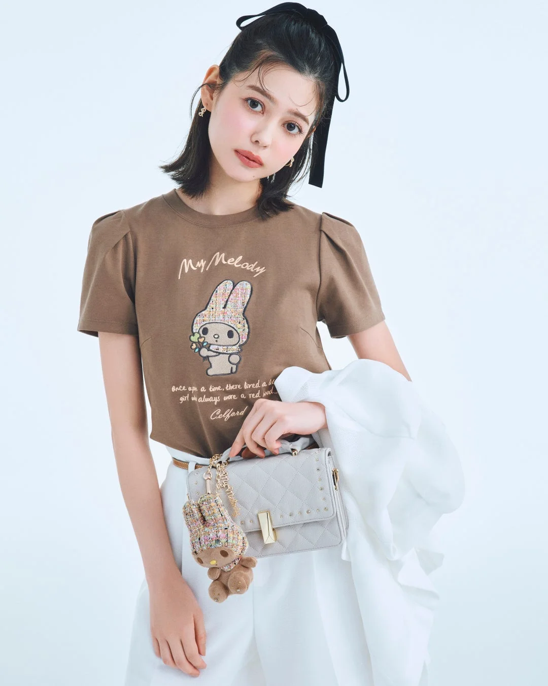 マイメロディTシャツとジャケットスタイル