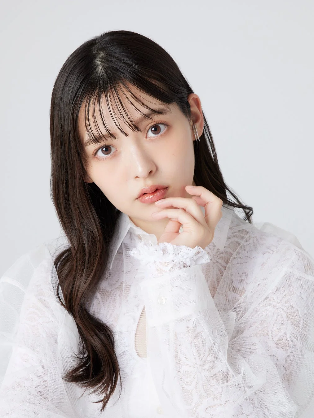 声優・上坂すみれさんのポートレート