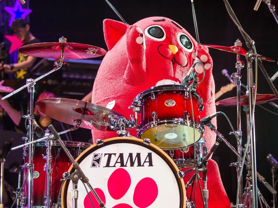 にゃんごすたーのドラム演奏