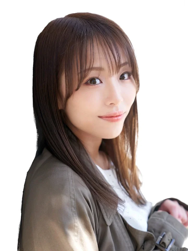 夏目綾さん