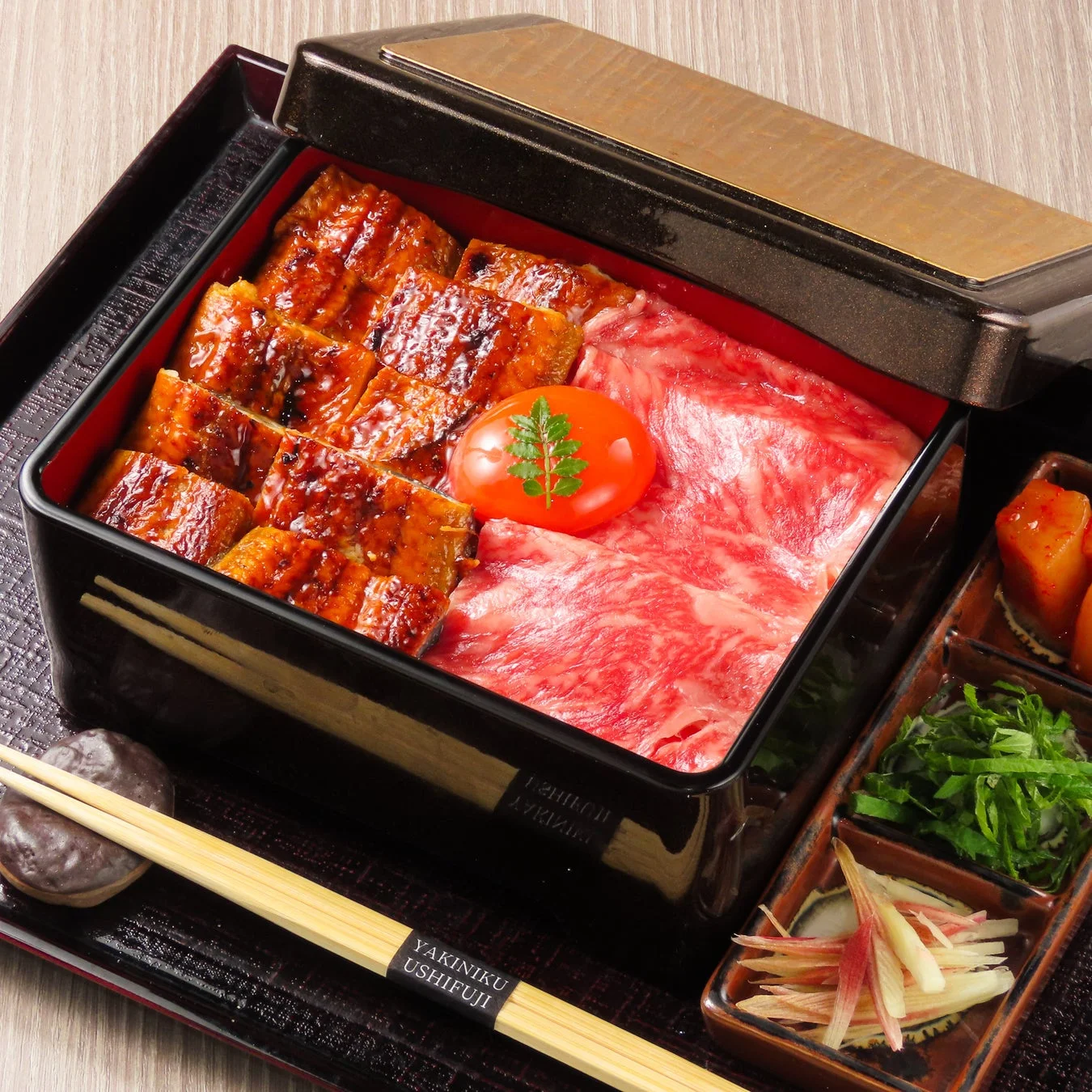 鰻と和牛サーロインのひつまぶしランチ