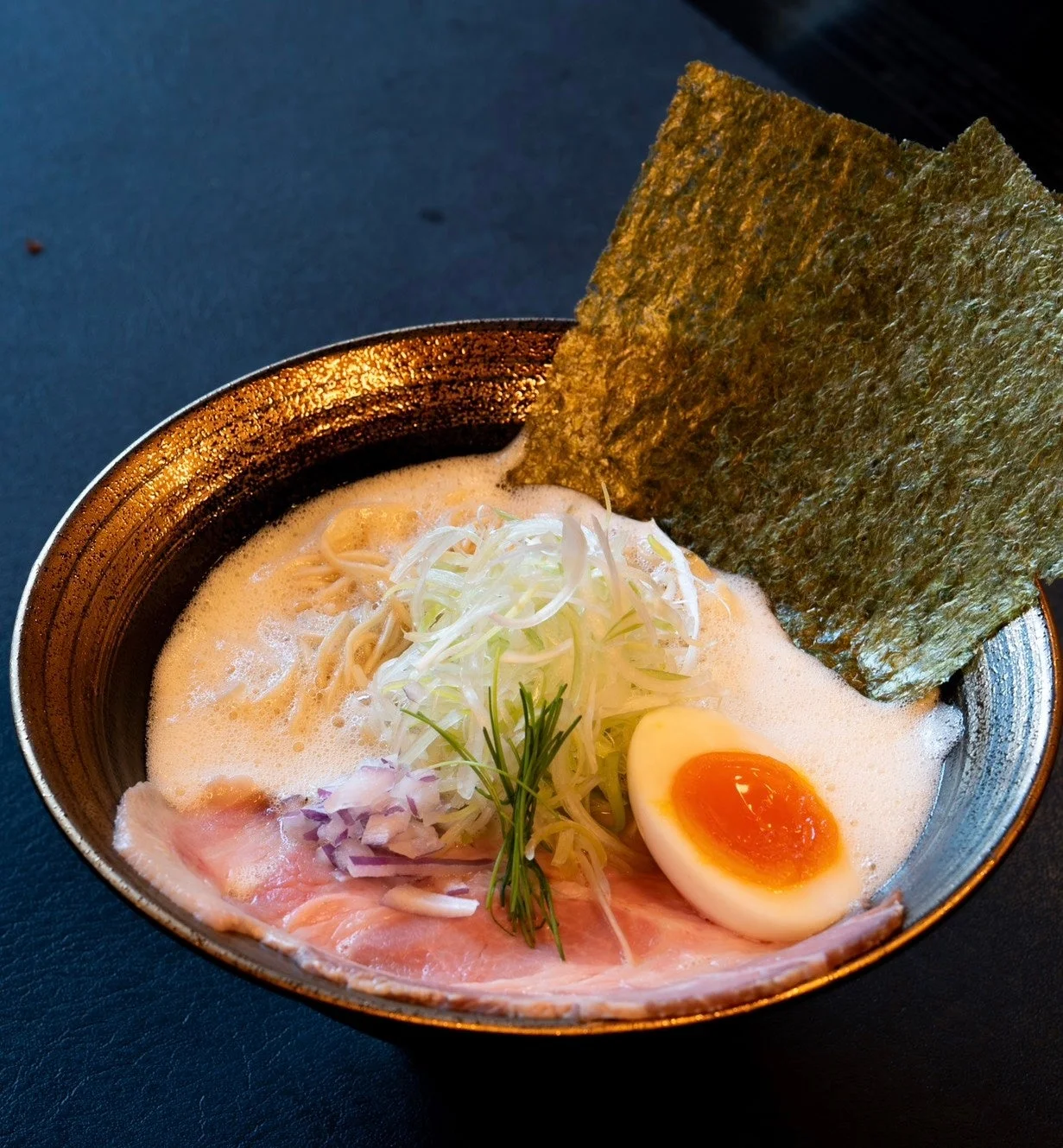 シンプルな鶏白湯ラーメン