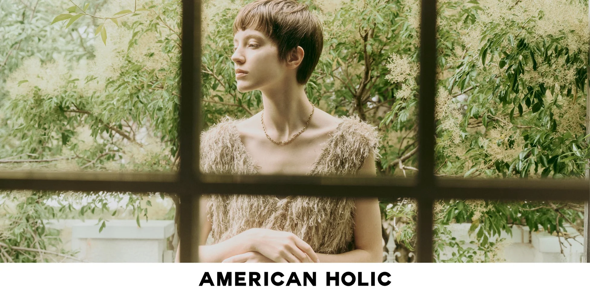 AMERICAN HOLIC