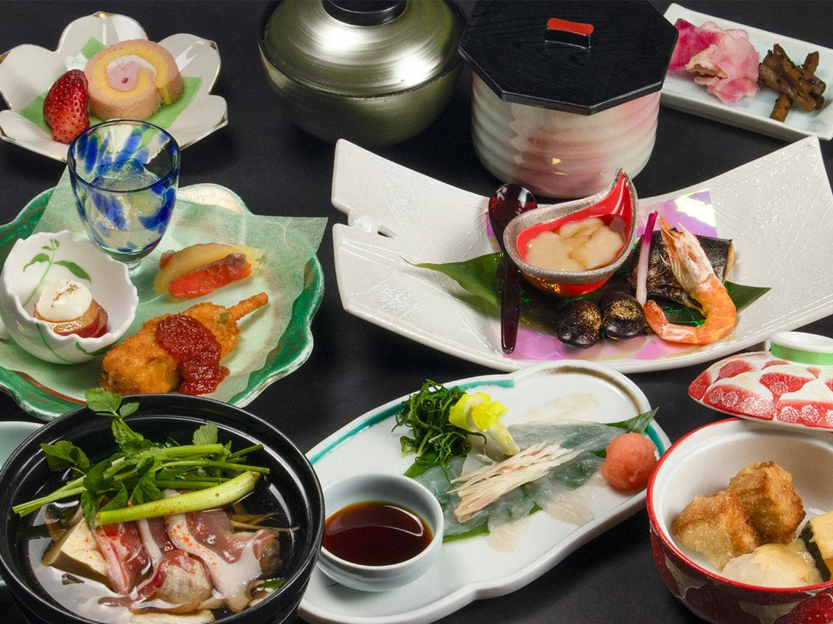 旬の食材を活かした会席料理