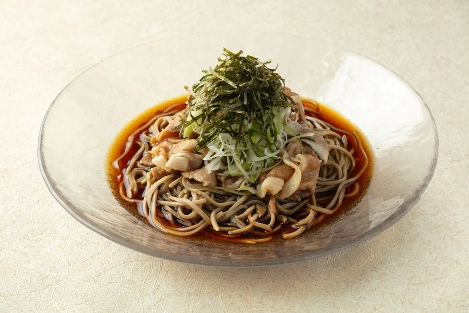 豚肉と蕎麦の料理