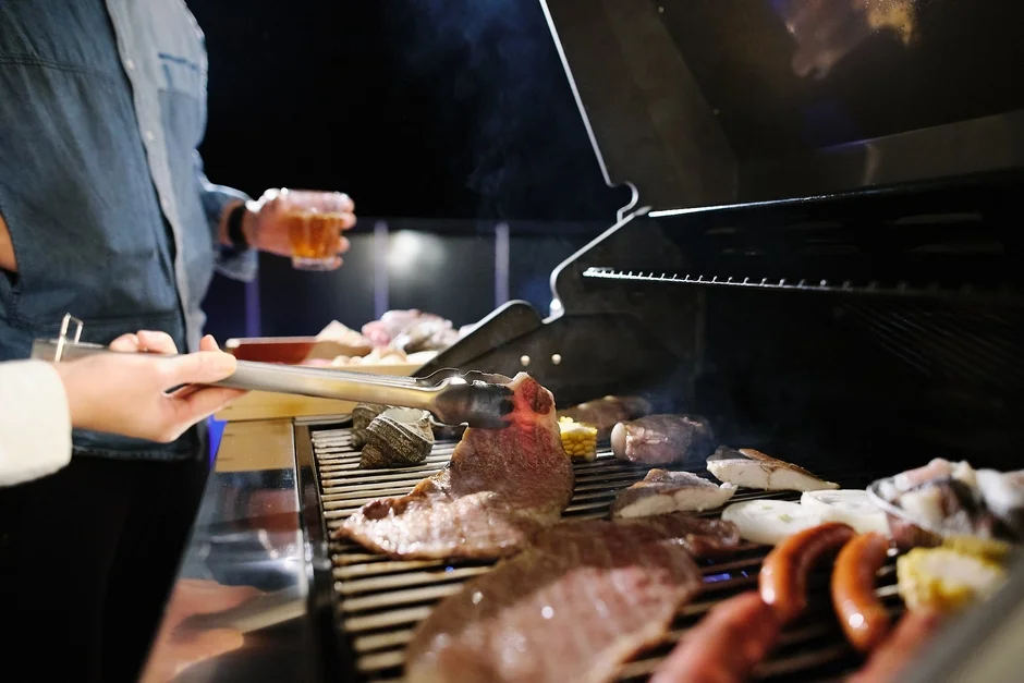 夜のBBQ