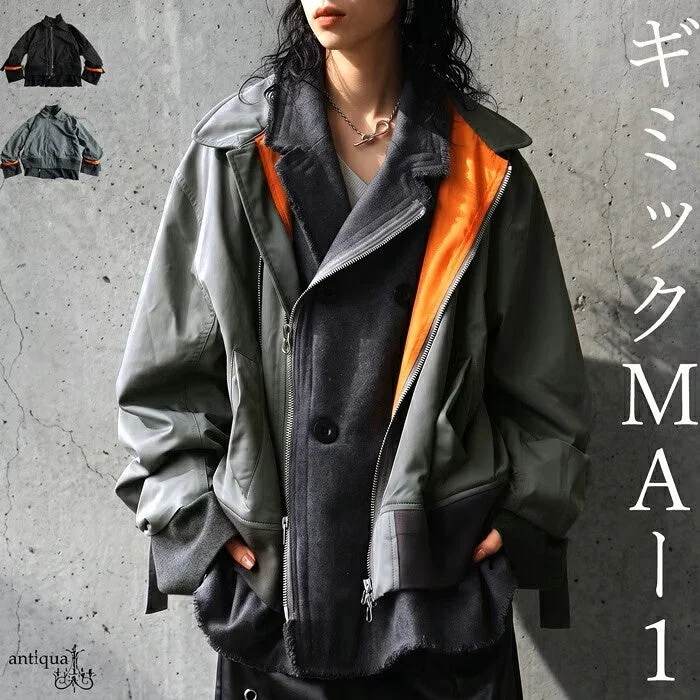 カーキとブラックを基調としたMA-1風のレイヤードジャケットを着用した女性