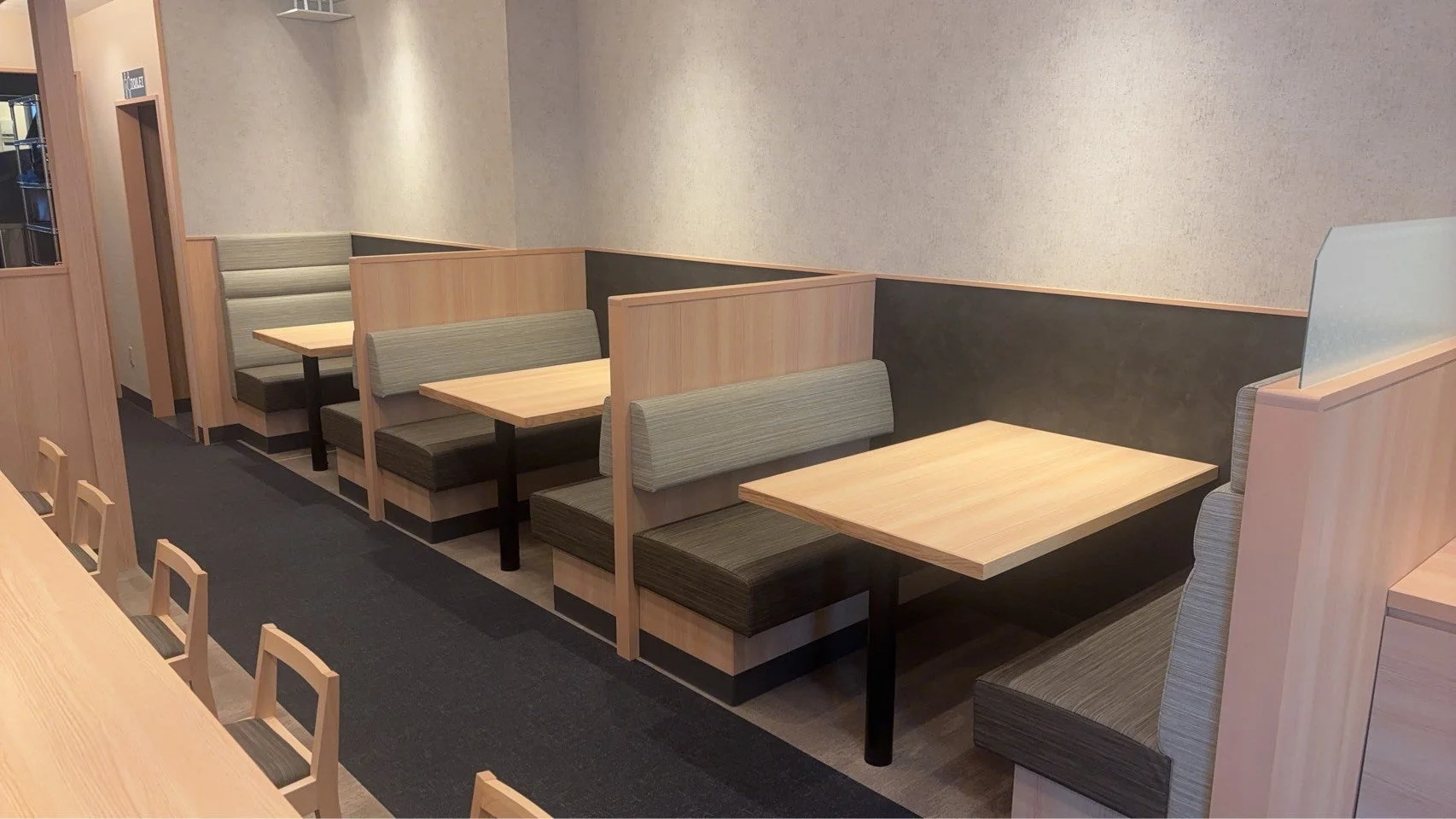 得得 北巽店 店内2