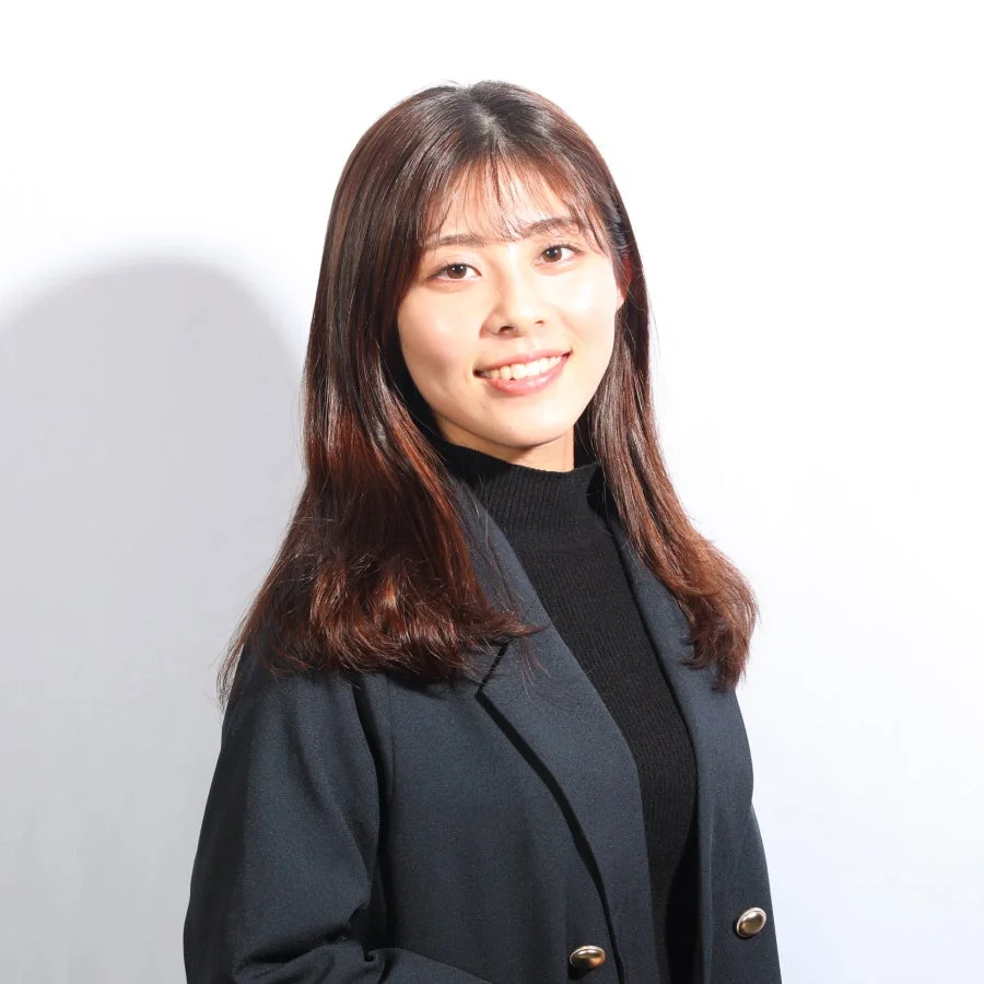 鹿志村綾氏