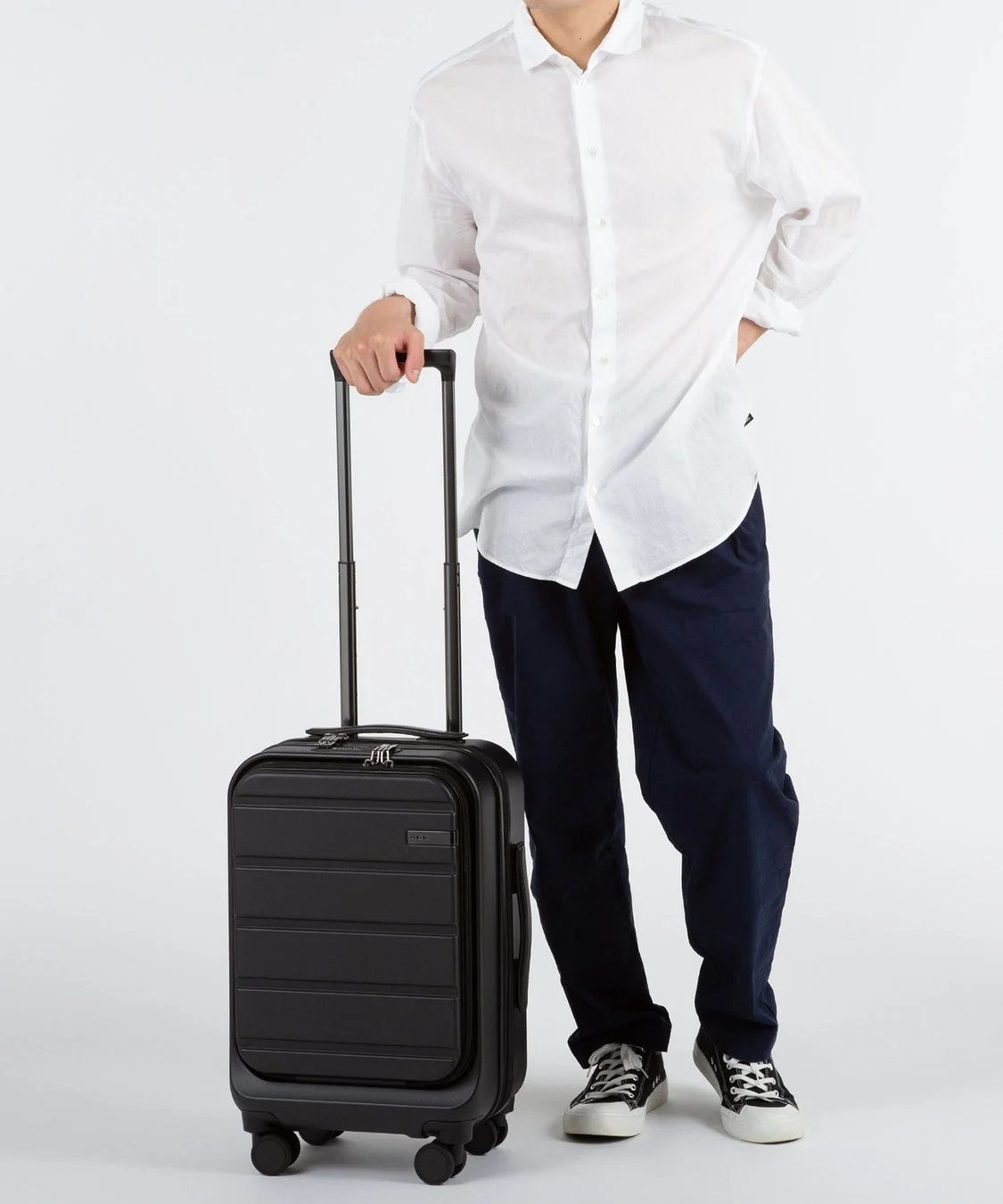 ACE Bags&Luggage「スーツケース機内持ち込みサイズ29L」