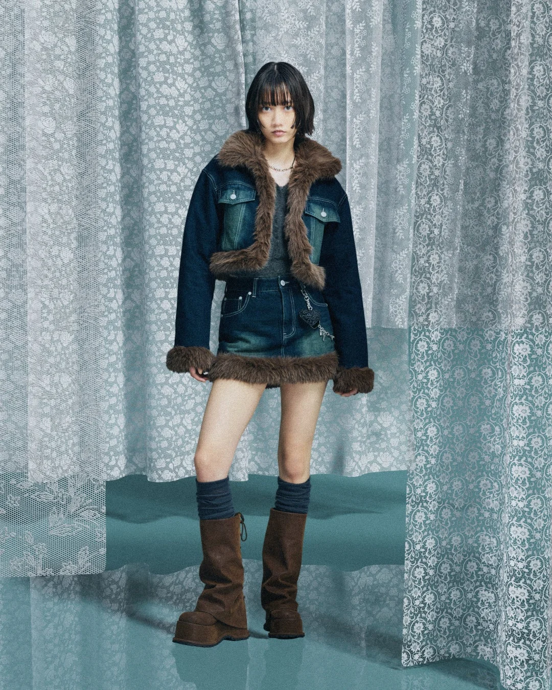 EMODA LOOK1