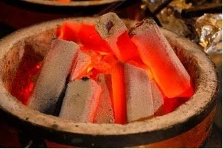 炭,炭火,火,燃焼,熱,七輪,調理