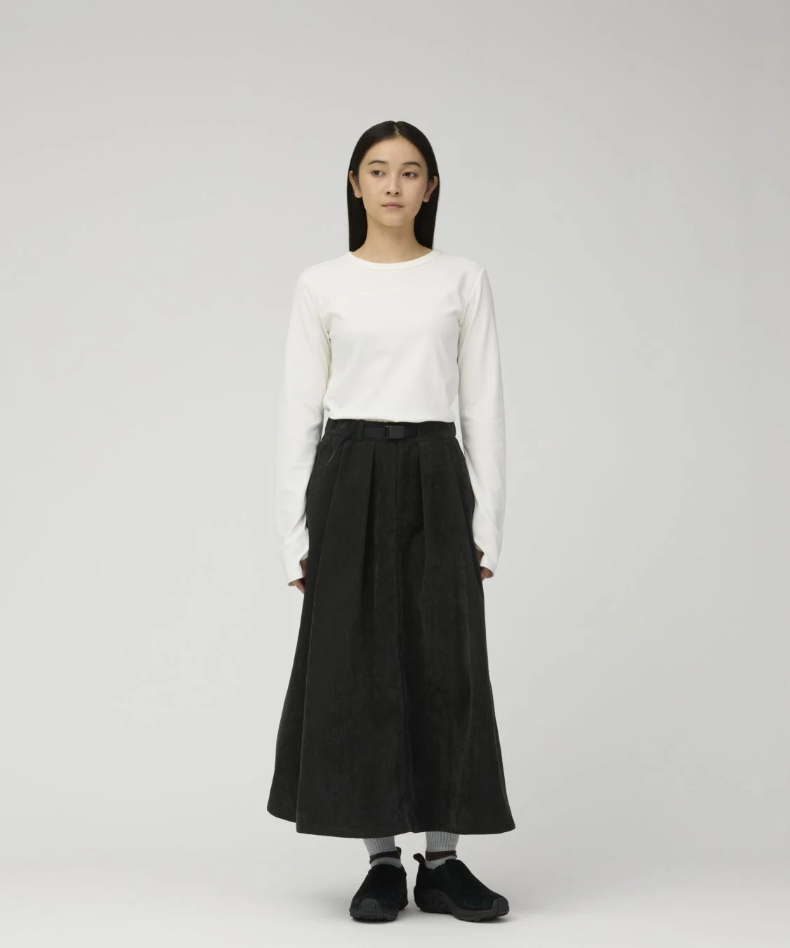 Technical Corduroy Skirt着用イメージ