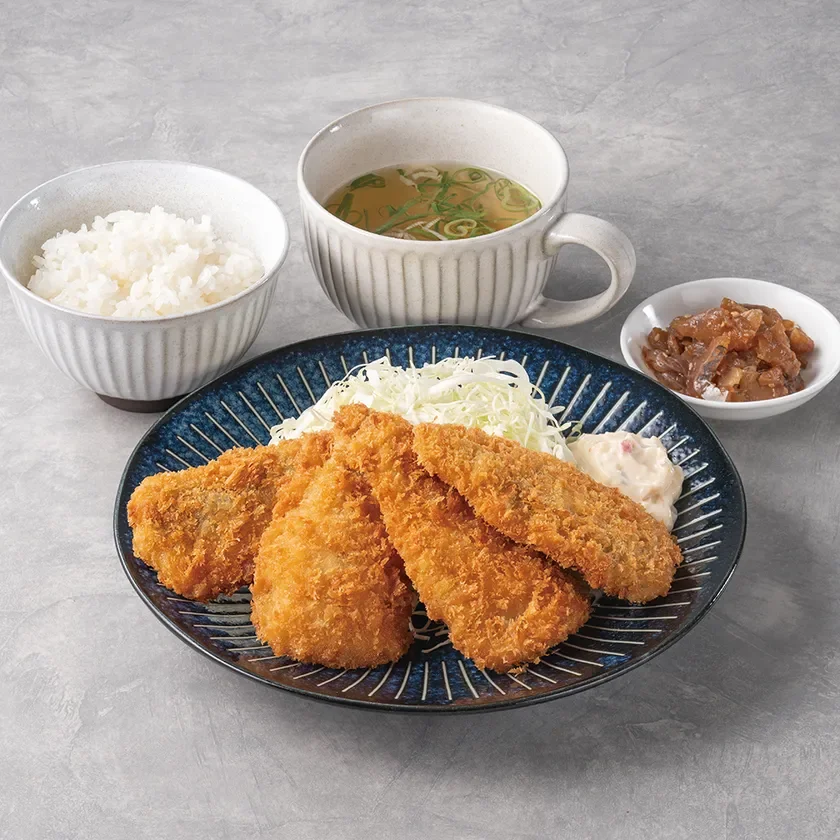 三陽食堂のアジフライ食べ放題定食