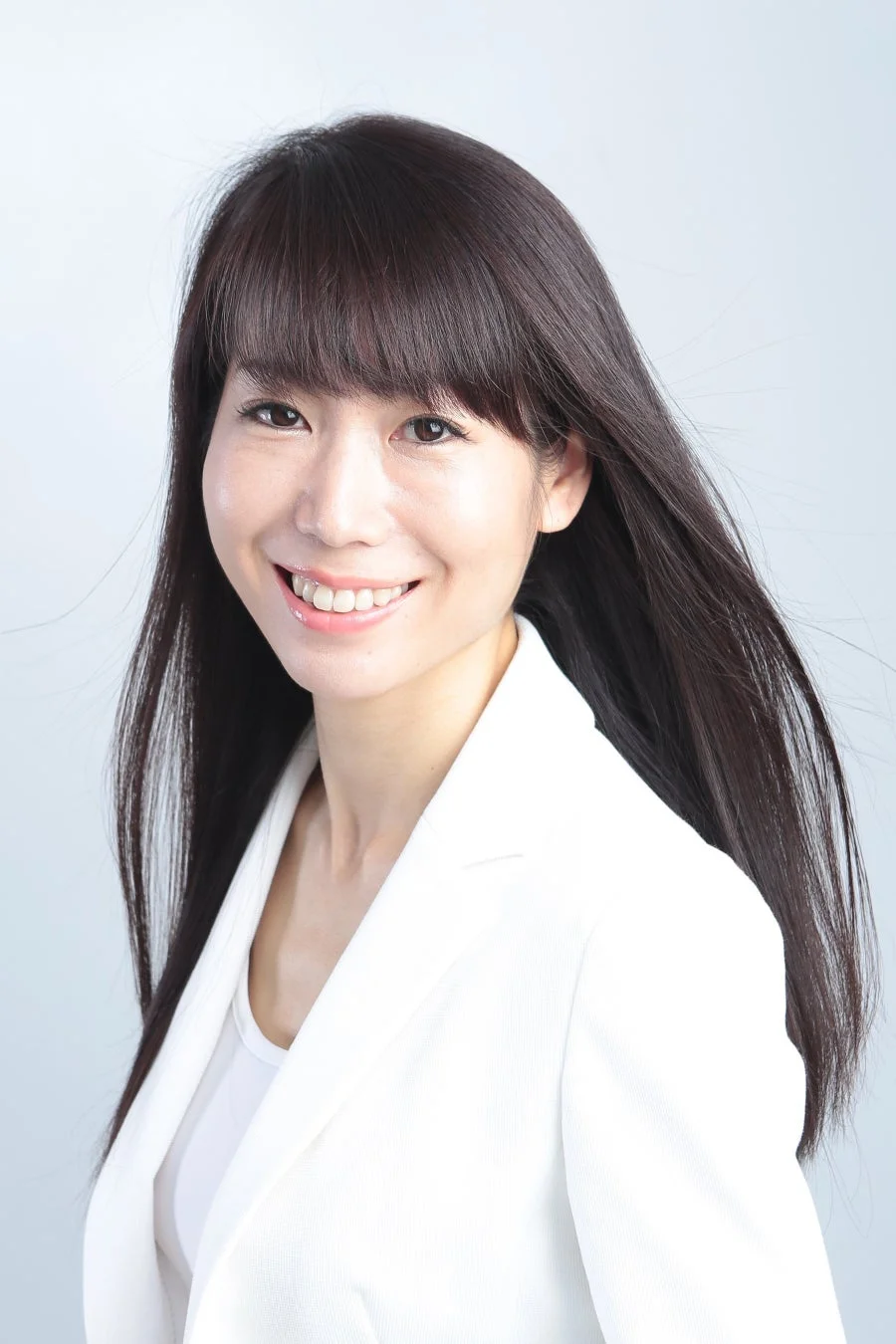 齊藤あき先生のポートレート